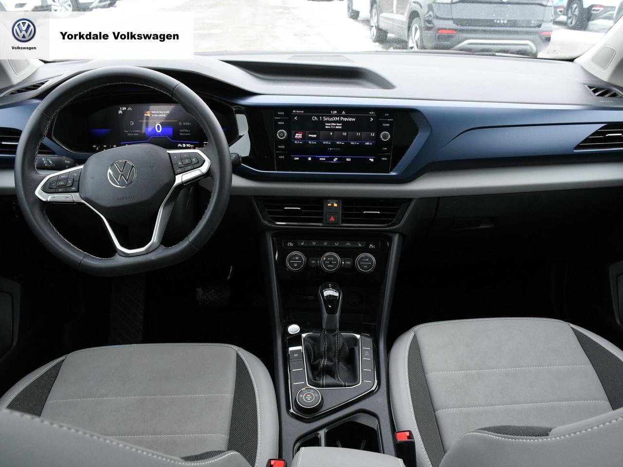 2022 Volkswagen Taos  Photo