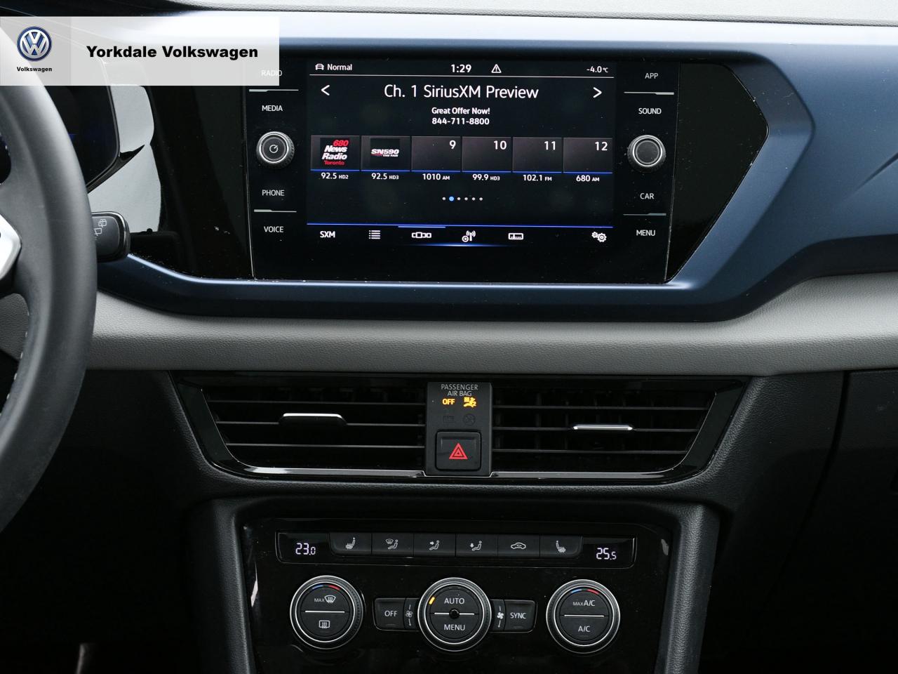 2022 Volkswagen Taos  Photo