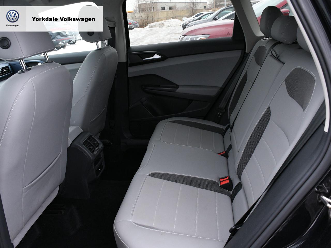 2022 Volkswagen Taos  Photo