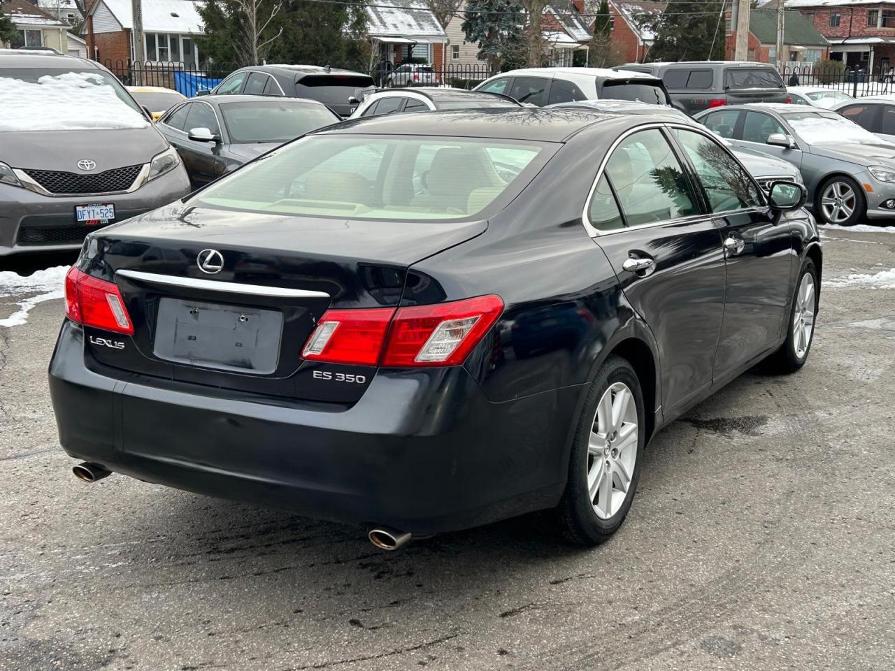 2009 Lexus ES 350 4dr Sdn Photo
