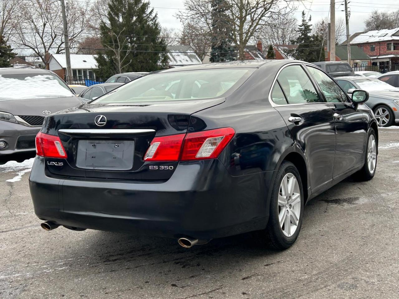 2009 Lexus ES 350 4dr Sdn Photo