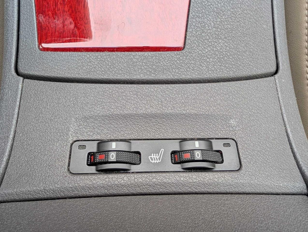 2009 Lexus ES 350 4dr Sdn Photo