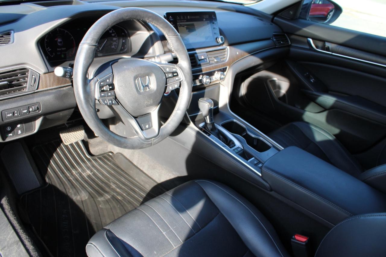 2018 Honda Accord Touring CVT   No Accident   Safety Certified   HUD Photo