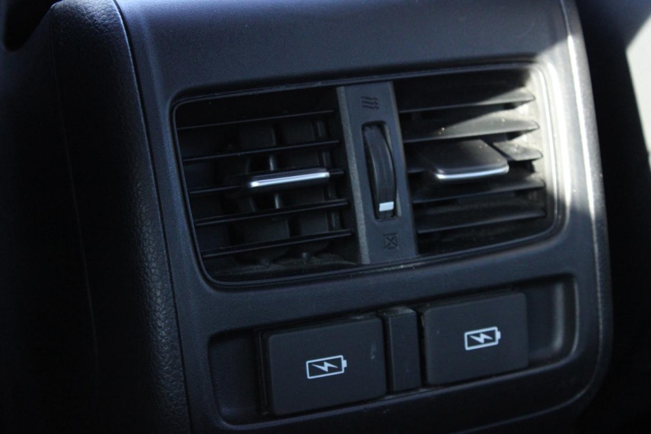 2018 Honda Accord Touring CVT   No Accident   Safety Certified   HUD Photo