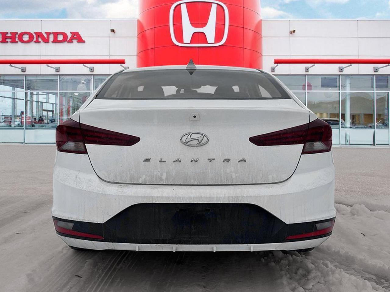 2020 Hyundai Elantra Preferred Photo