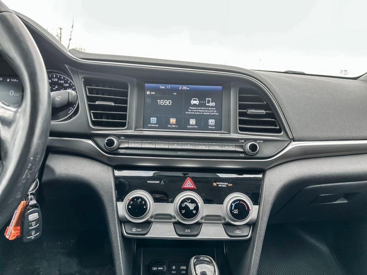 2020 Hyundai Elantra Preferred Photo