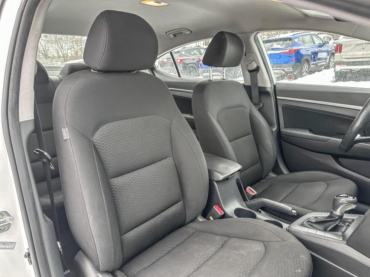 2020 Hyundai Elantra Preferred Photo