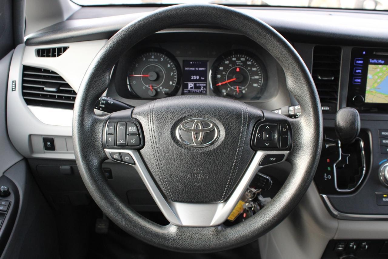 2017 Toyota Sienna LE 8-Passenger   No Accident   Safety Certified Photo