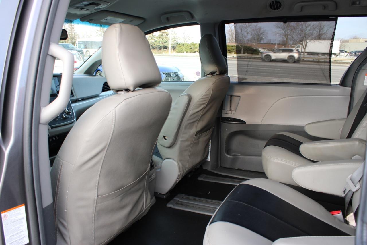 2017 Toyota Sienna LE 8-Passenger   No Accident   Safety Certified Photo