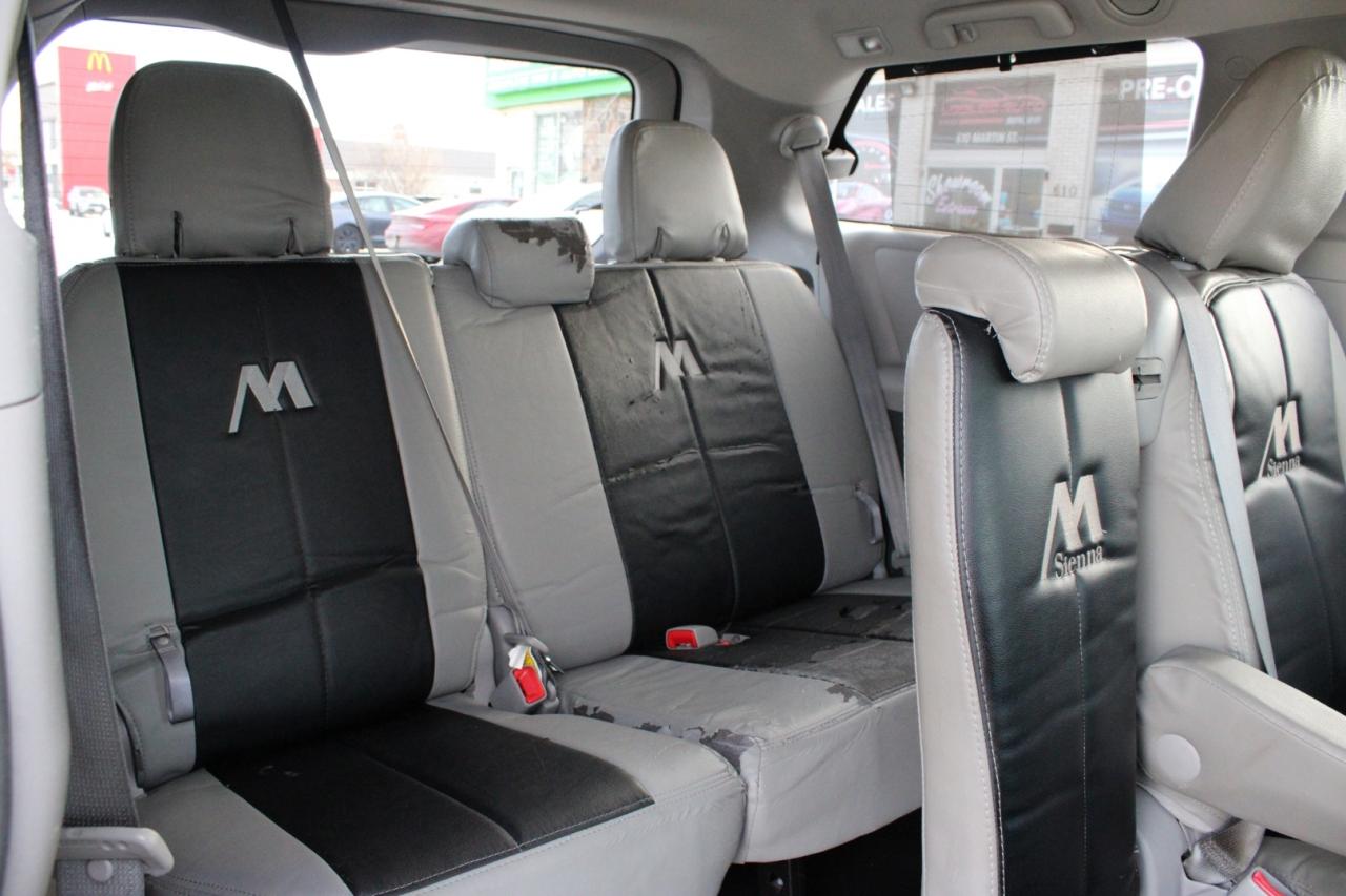 2017 Toyota Sienna LE 8-Passenger   No Accident   Safety Certified Photo