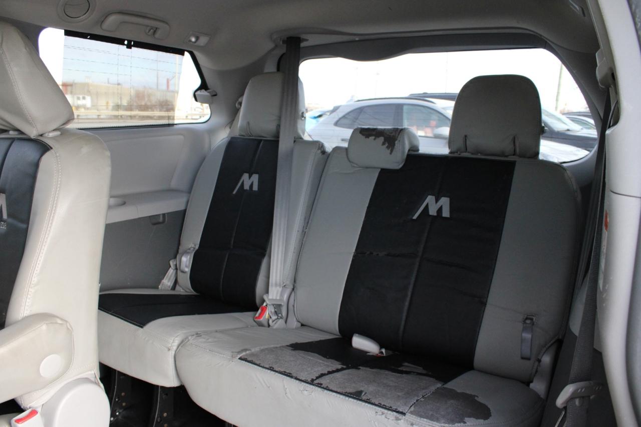 2017 Toyota Sienna LE 8-Passenger   No Accident   Safety Certified Photo