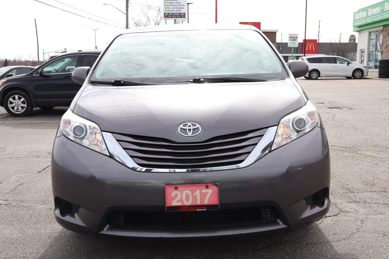 2017 Toyota Sienna LE 8-Passenger   No Accident   Safety Certified Photo