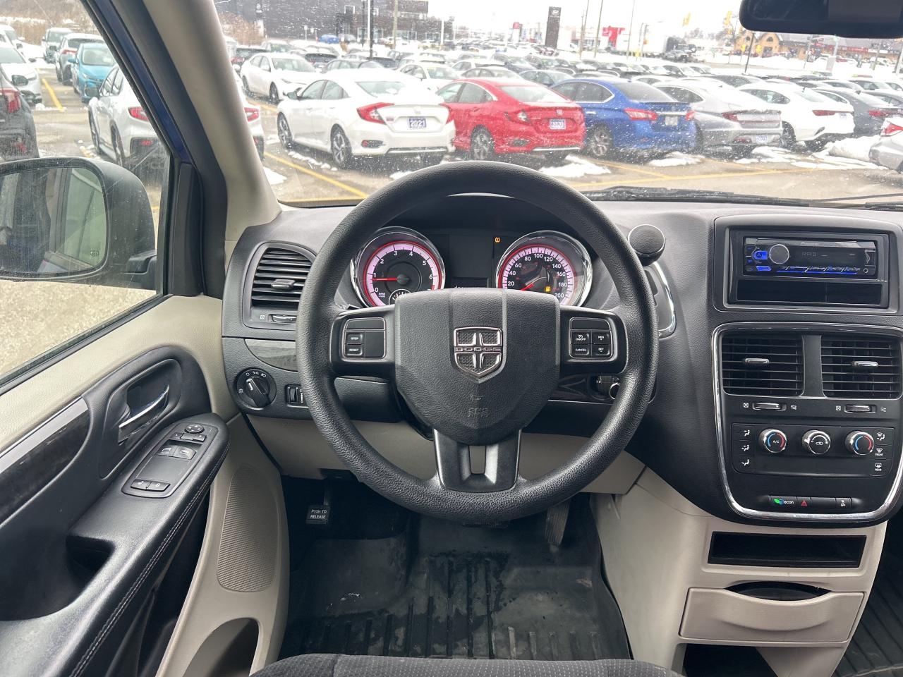 2020 Dodge Grand Caravan SE Photo