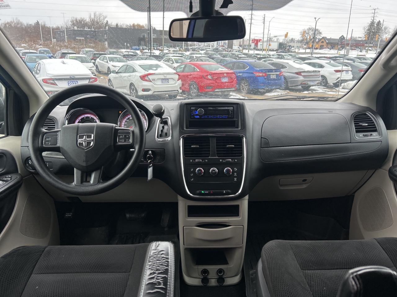 2020 Dodge Grand Caravan SE Photo