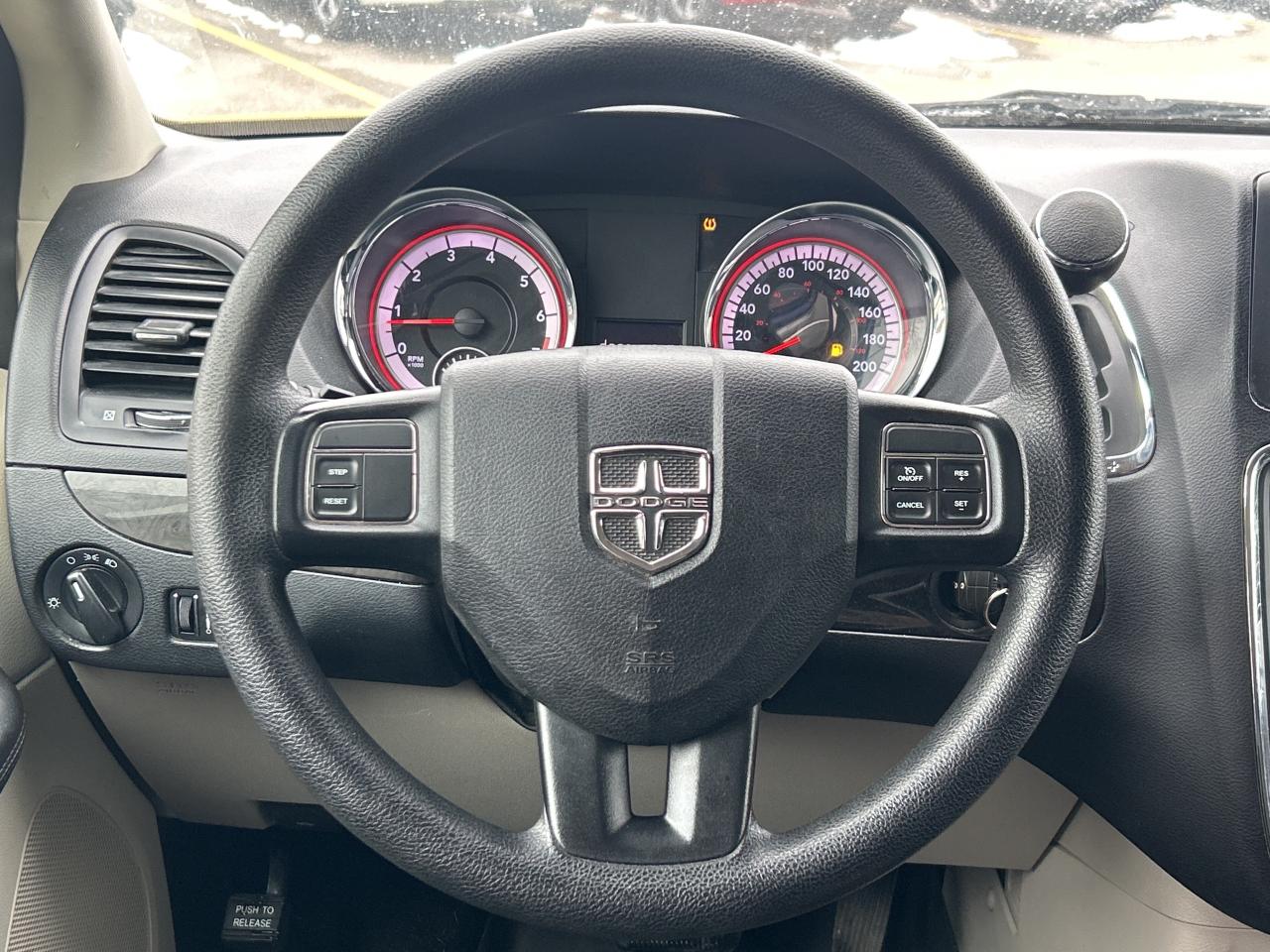 2020 Dodge Grand Caravan SE Photo