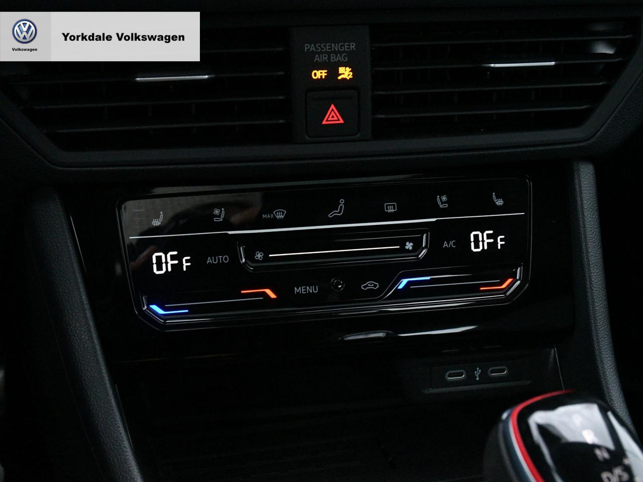 2025 Volkswagen Jetta GLI  Photo