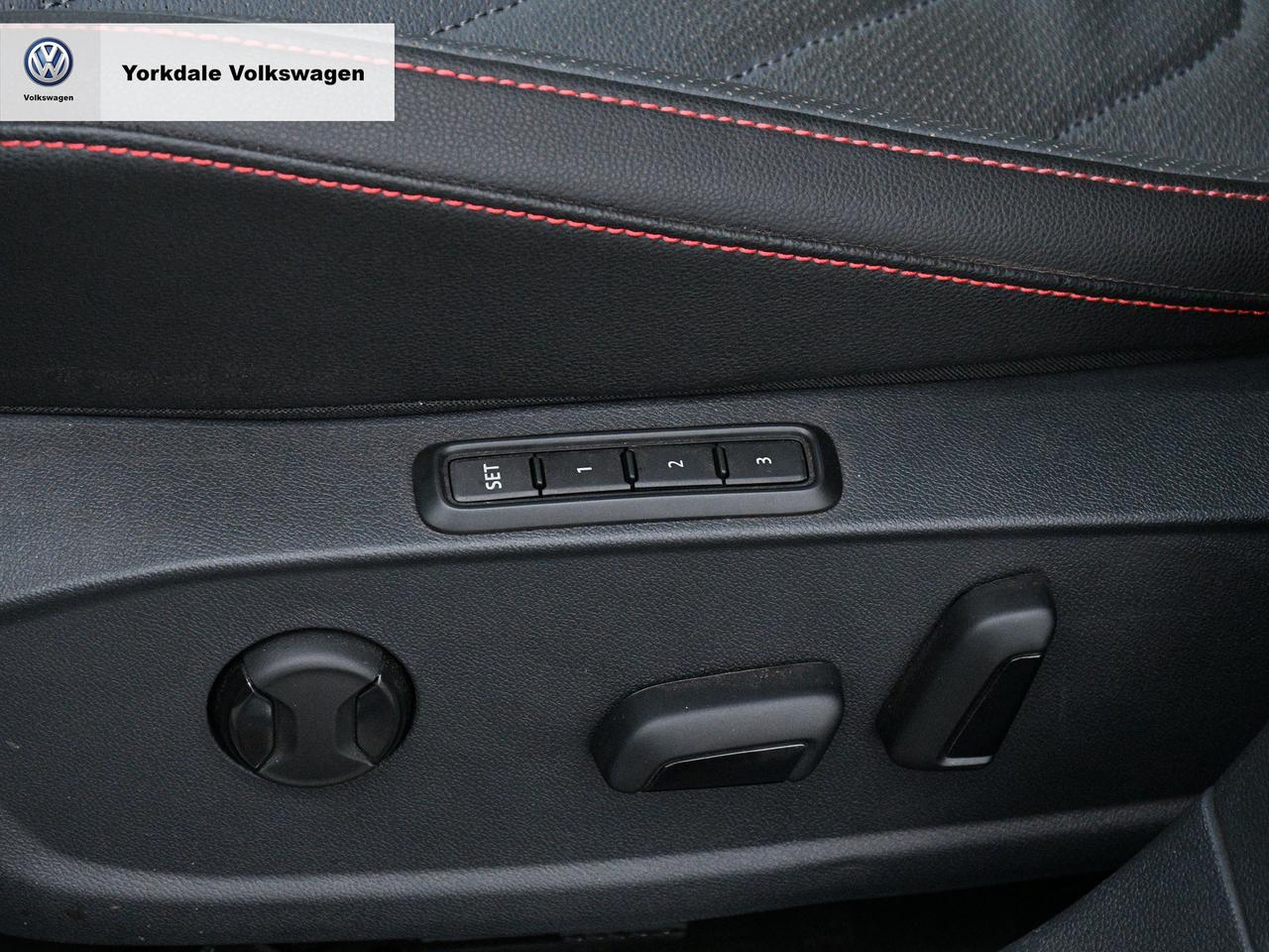 2025 Volkswagen Jetta GLI  Photo