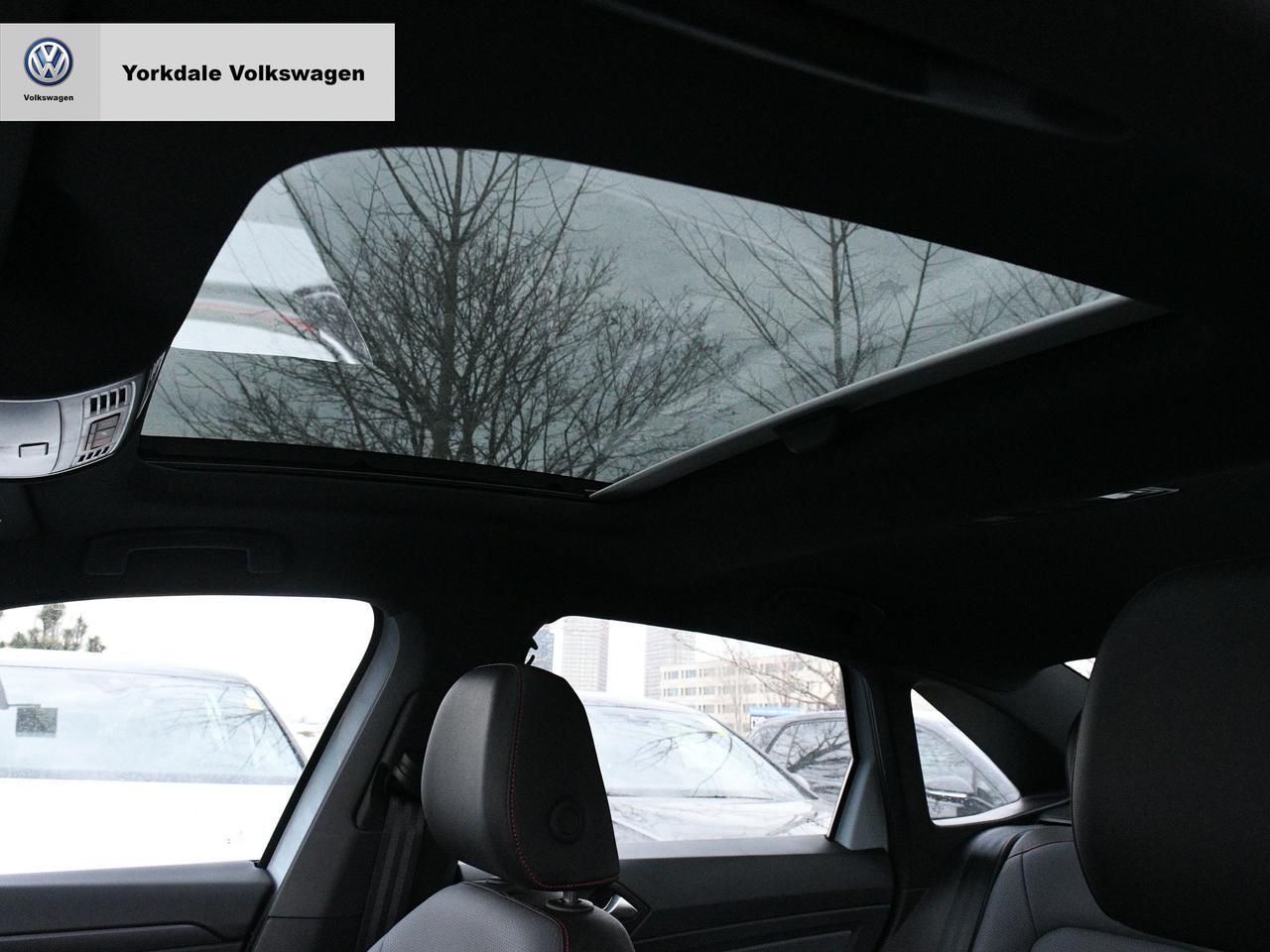 2025 Volkswagen Jetta GLI  Photo