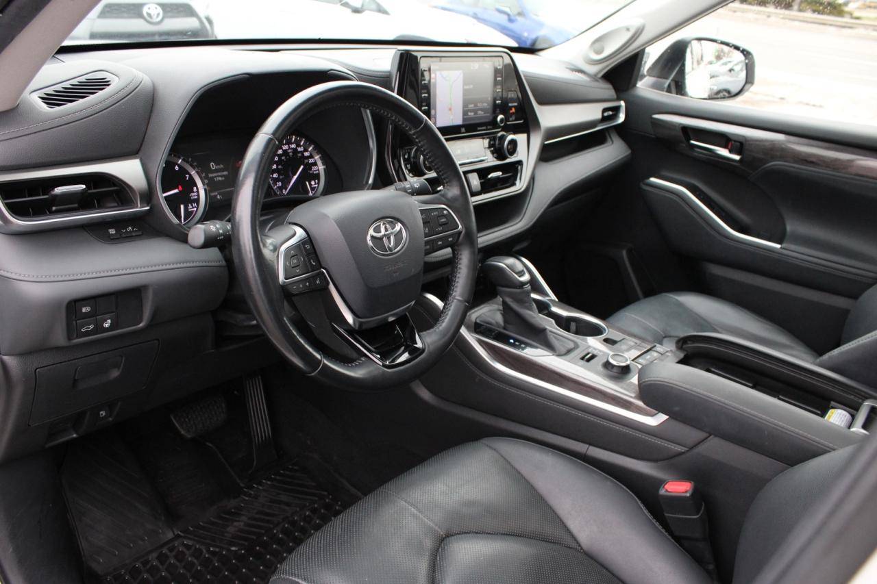 2020 Toyota Highlander Limited AWD   No Accident   Clean Carfax   Safety Photo