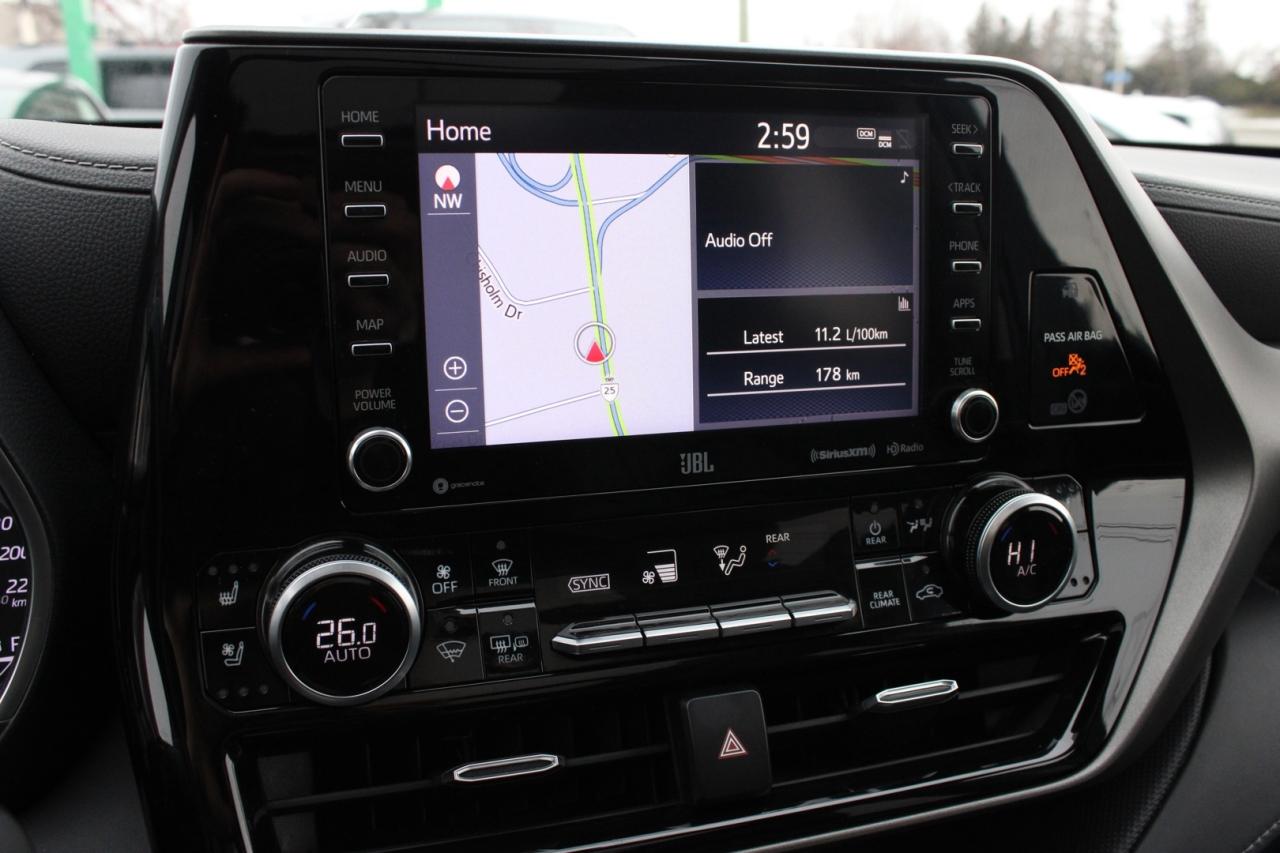 2020 Toyota Highlander Limited AWD   No Accident   Clean Carfax   Safety Photo