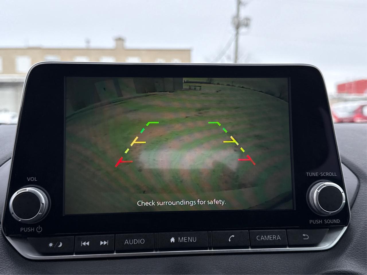 2023 Nissan Sentra HEATED SEATS CRUISE REAR CAM WE FINANCE ALL CREDIT Photo