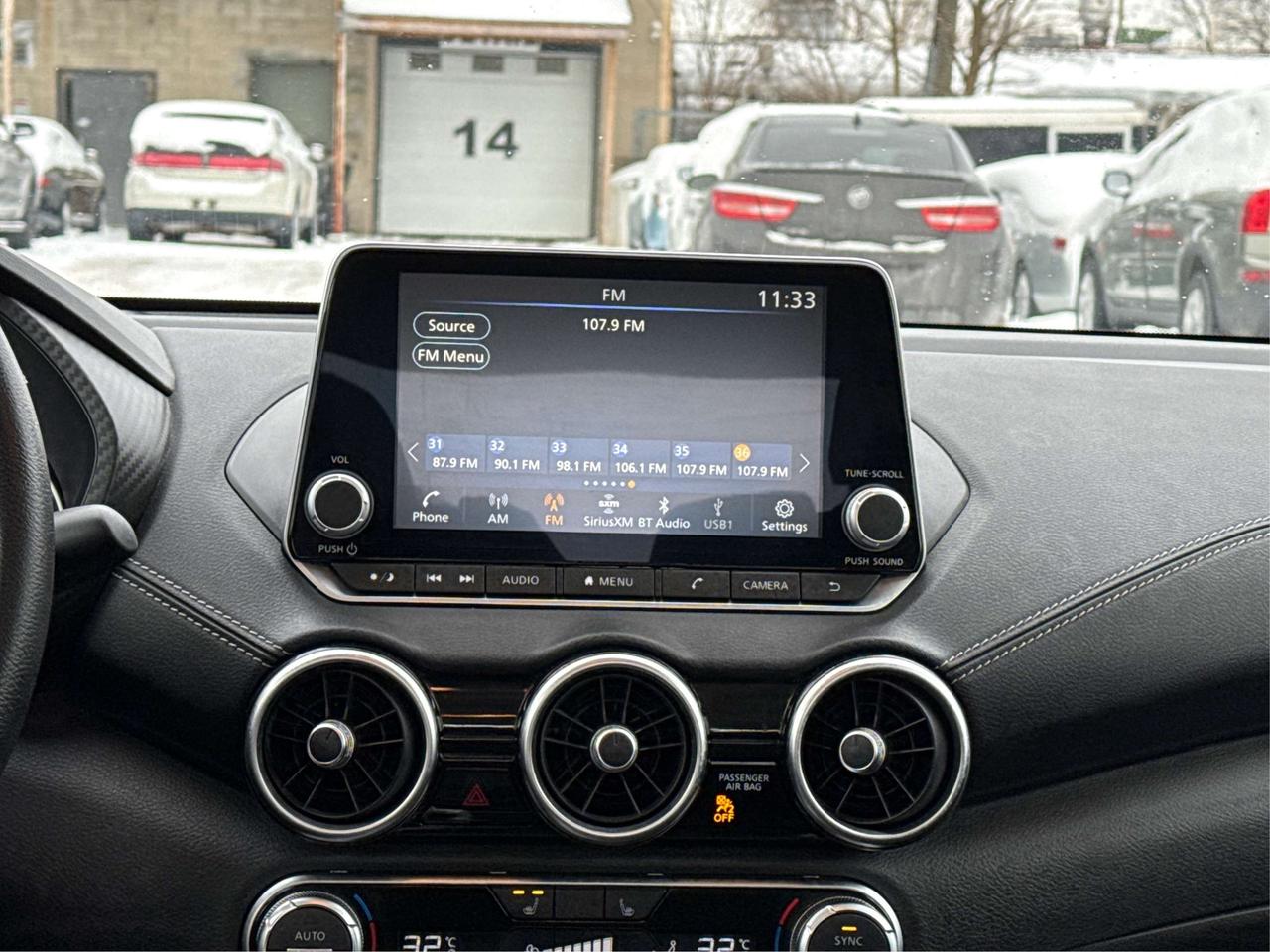 2023 Nissan Sentra HEATED SEATS CRUISE REAR CAM WE FINANCE ALL CREDIT Photo