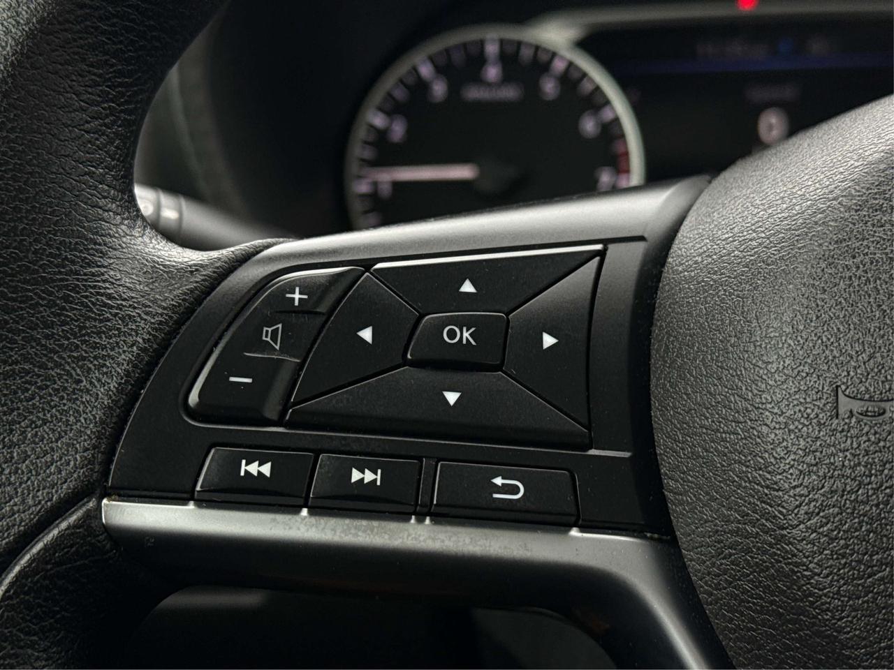 2023 Nissan Sentra HEATED SEATS CRUISE REAR CAM WE FINANCE ALL CREDIT Photo