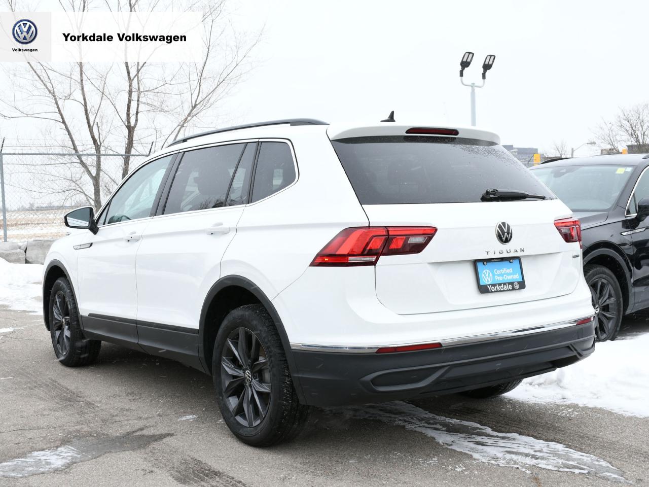 2022 Volkswagen Tiguan 4Motion Photo