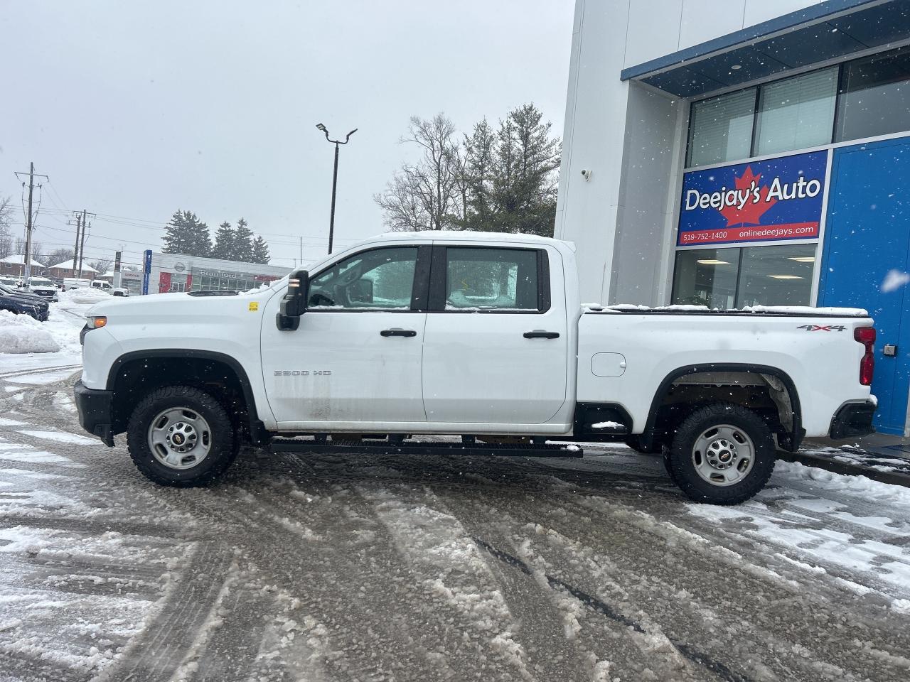 2023 Chevrolet SILVERADO 2500HD Crew Cab 159  Work Truck Photo4