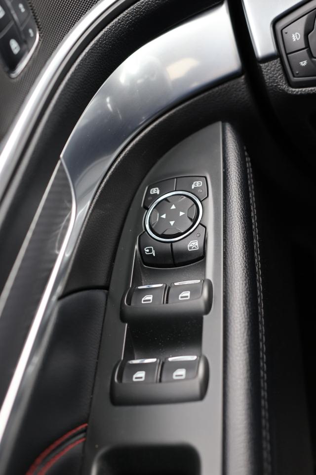 2017 Ford Explorer SPORT-AWD-7PASS-R START/NAV/PANOROOF/LEATHER/BLIS/ Photo