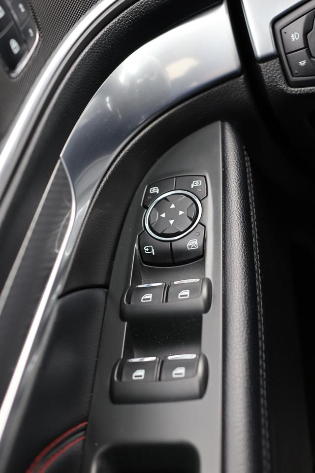 2017 Ford Explorer SPORT-AWD-7PASS-R START/NAV/PANOROOF/LEATHER/BLIS/ Photo