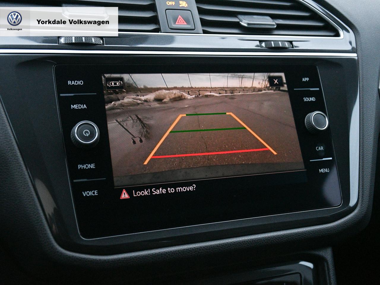 2024 Volkswagen Tiguan 4Motion Photo