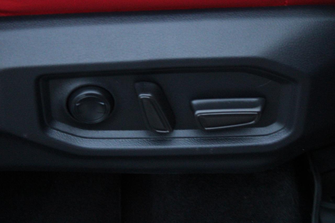 2022 Toyota Tundra TRD PRO CrewMax 4WD Red Interior NO Accident Certi Photo