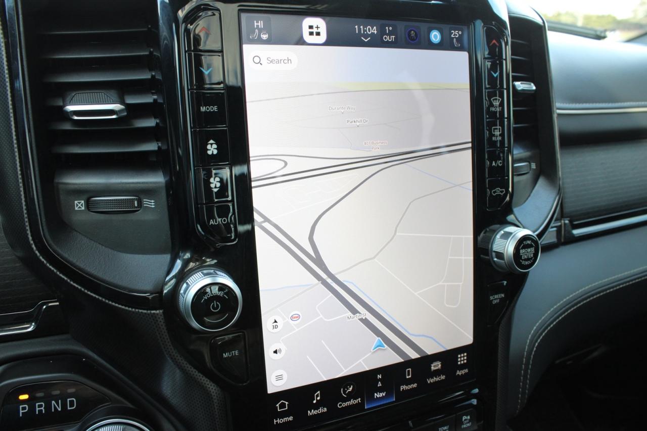 2023 RAM 1500 Limited Crew Cab 4WD   No Accident Clean CarFax Photo