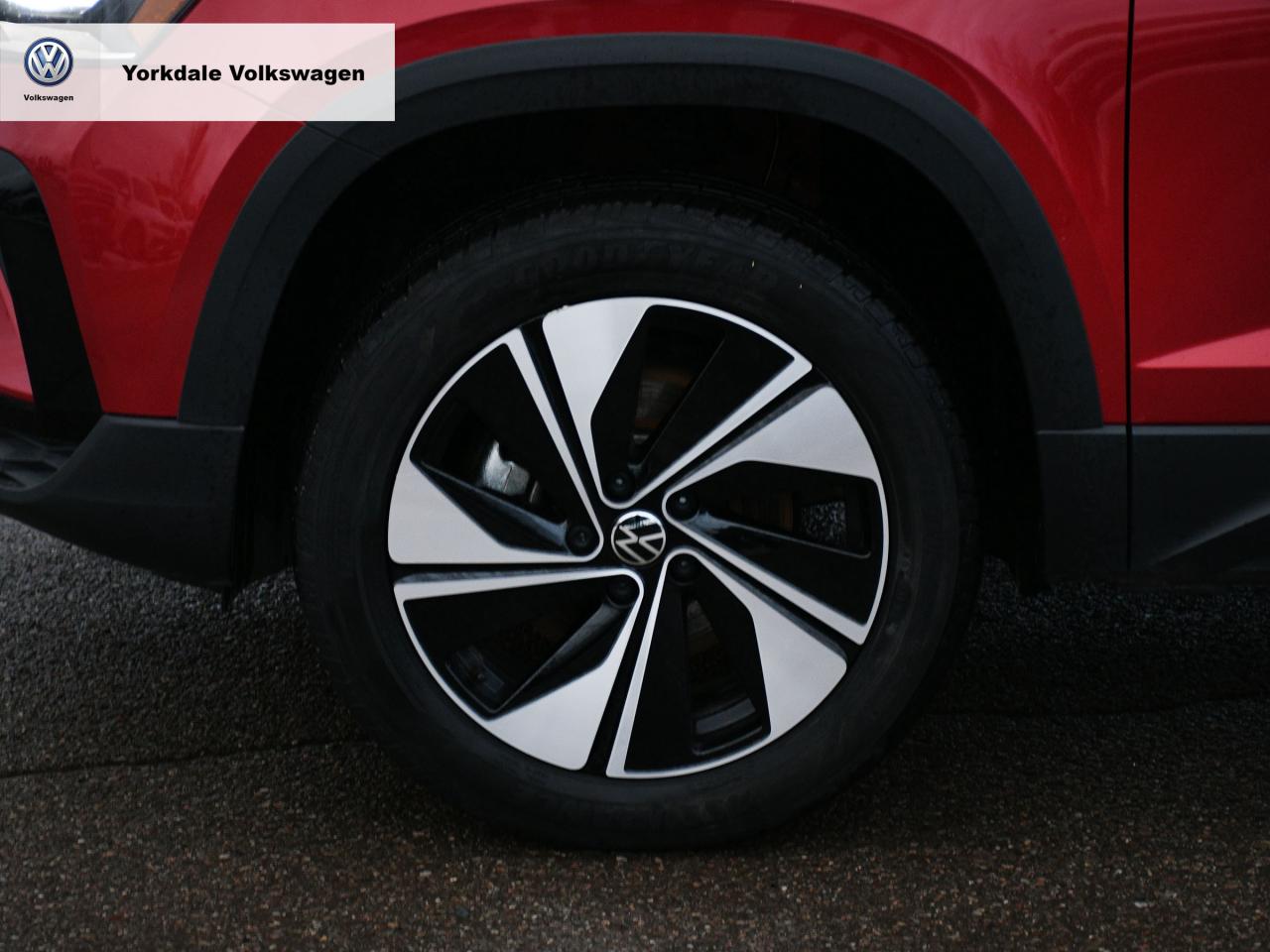 2024 Volkswagen Taos  Photo