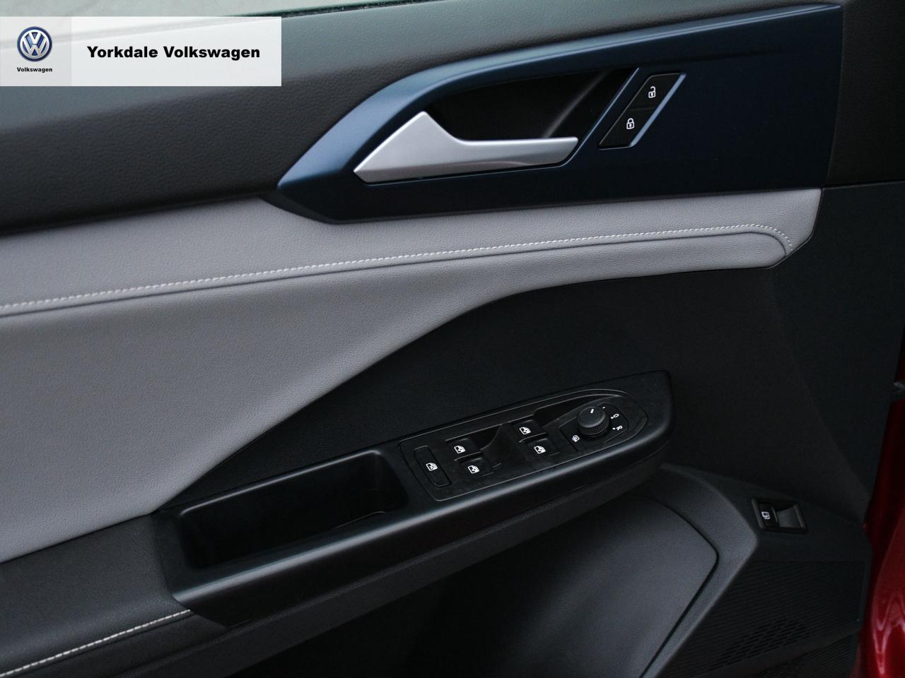 2024 Volkswagen Taos  Photo