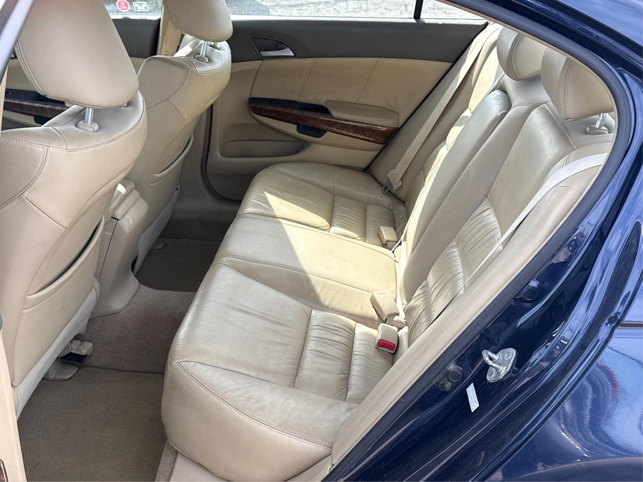 2008 Honda Accord LEATHER SUNROOF HEATED SEATS WE FINANCE ALL CREDIT Photo