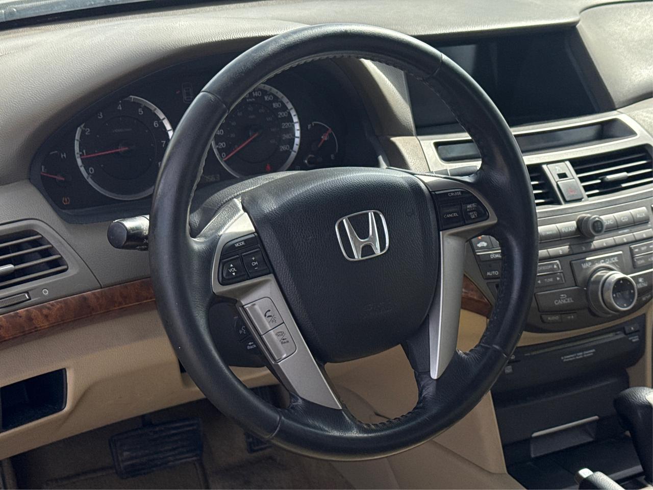 2008 Honda Accord LEATHER SUNROOF HEATED SEATS WE FINANCE ALL CREDIT Photo