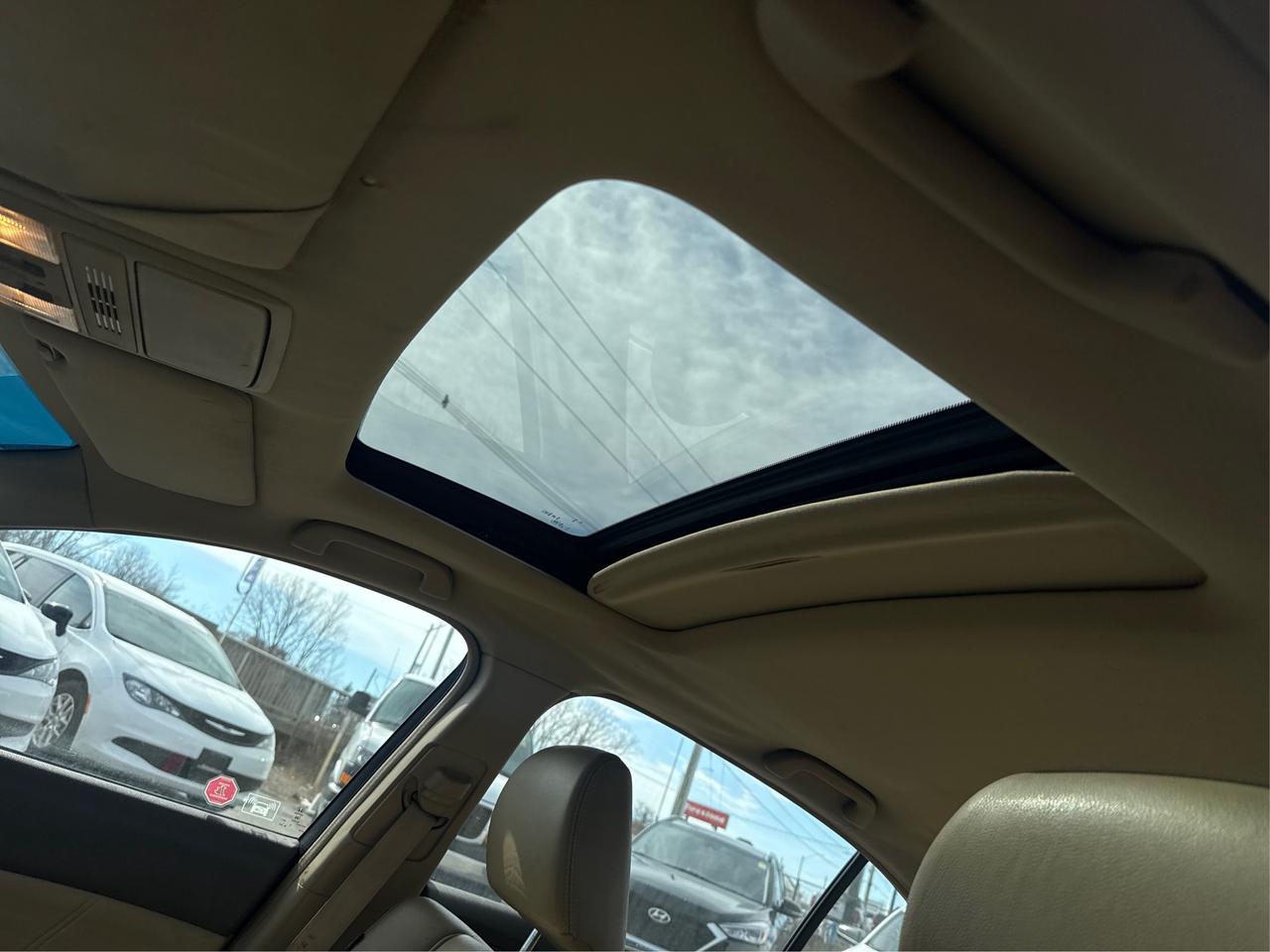 2008 Honda Accord LEATHER SUNROOF HEATED SEATS WE FINANCE ALL CREDIT Photo