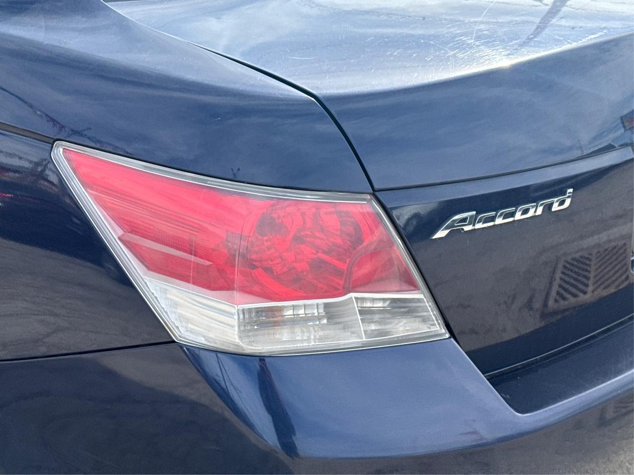 2008 Honda Accord LEATHER SUNROOF HEATED SEATS WE FINANCE ALL CREDIT Photo