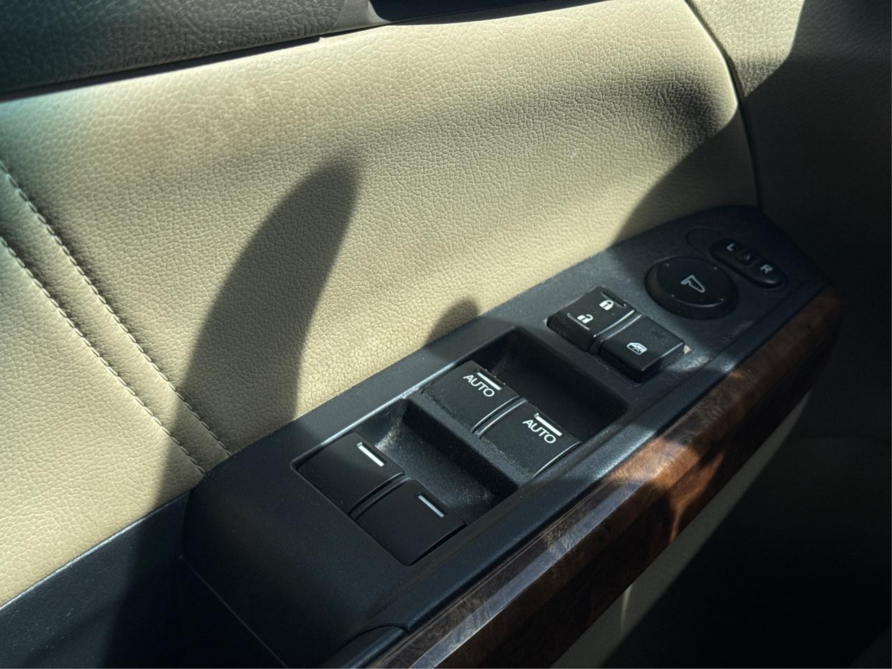 2008 Honda Accord LEATHER SUNROOF HEATED SEATS WE FINANCE ALL CREDIT Photo