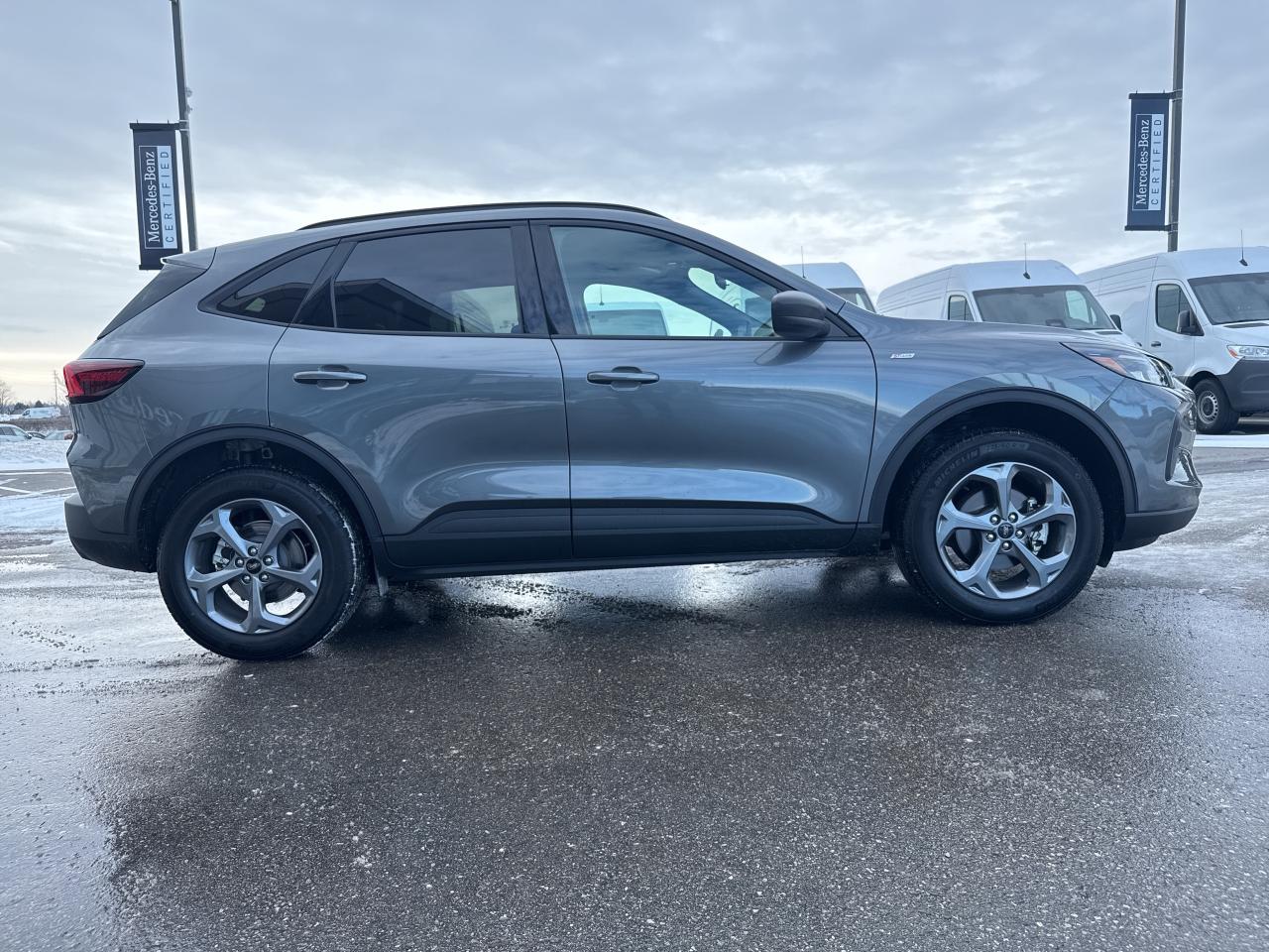 2025 Ford Escape ST-Line AWD Photo