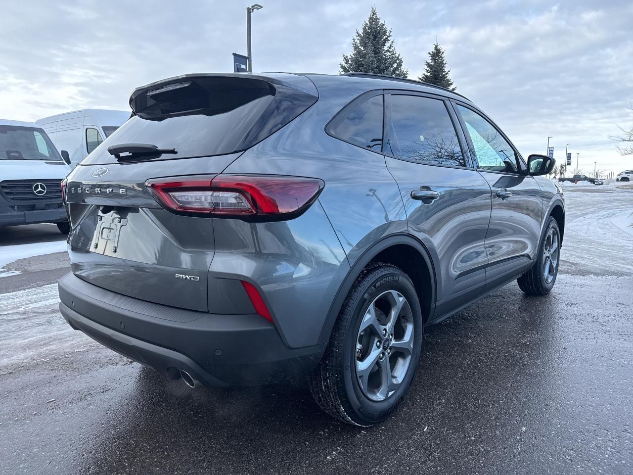 2025 Ford Escape Tech Pkg Cold Weather Pkg B-Cam Navi Photo