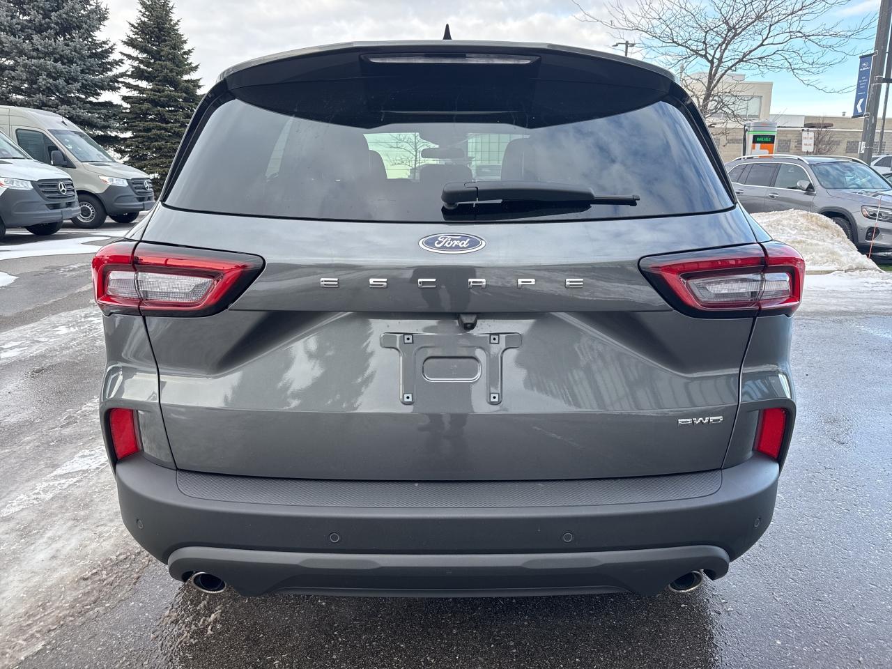 2025 Ford Escape Tech Pkg Cold Weather Pkg B-Cam Navi Photo