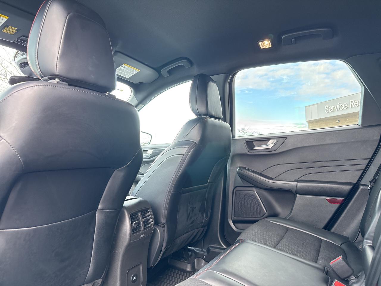 2025 Ford Escape ST-Line AWD Photo