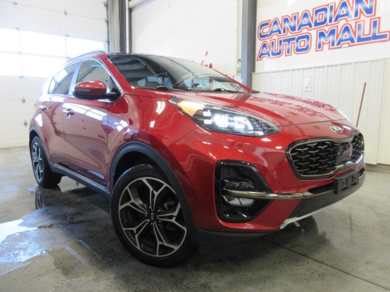 2022 Kia Sportage SX AWD, NAV, ROOF, LEATHER, APPLE/ANDROID, 84K! Photo