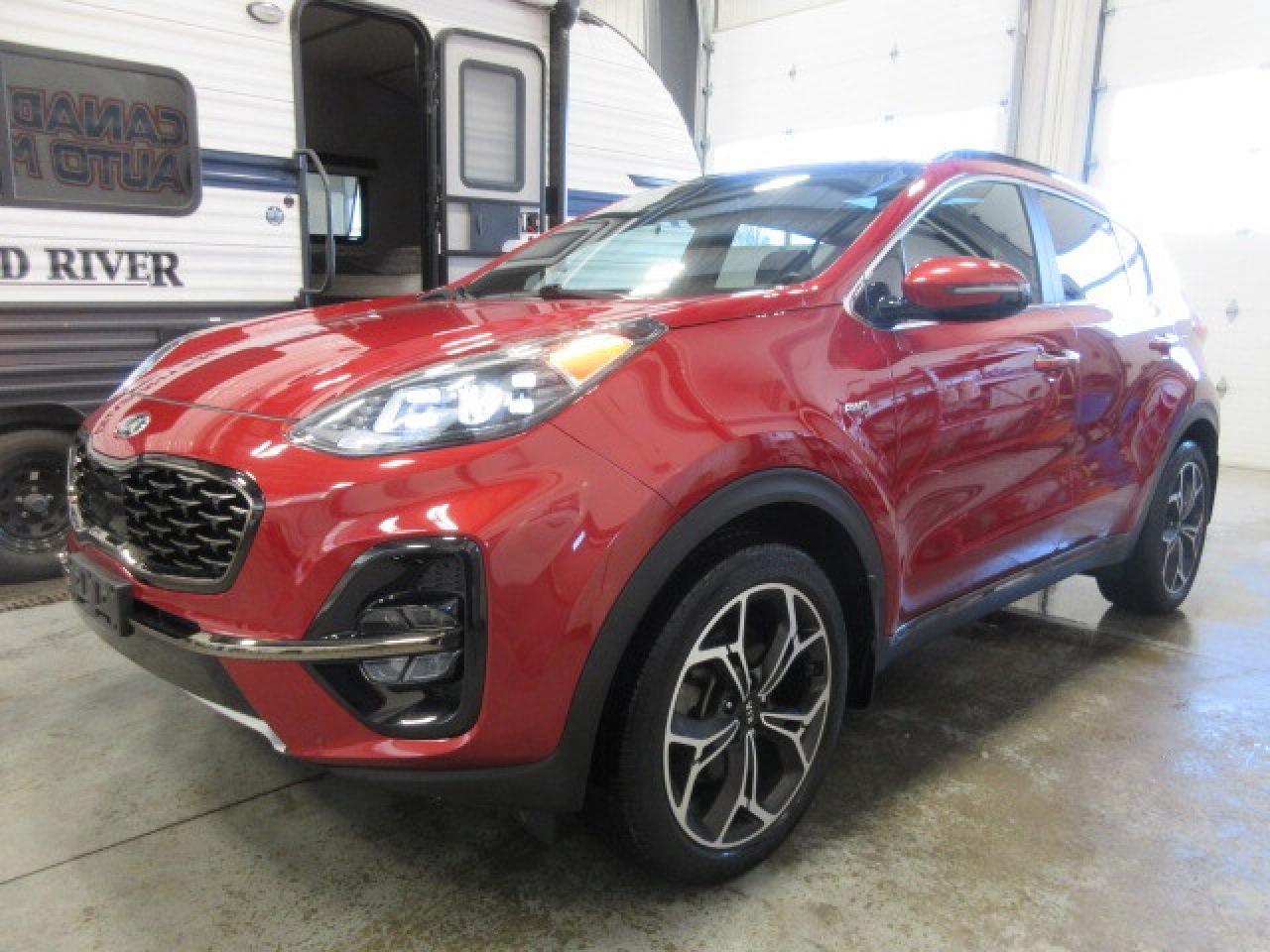 2022 Kia Sportage SX AWD, NAV, ROOF, LEATHER, APPLE/ANDROID, 84K! Photo3