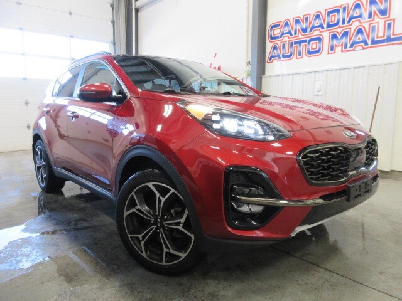 2022 Kia Sportage SX AWD, NAV, ROOF, LEATHER, APPLE/ANDROID, 84K! Photo