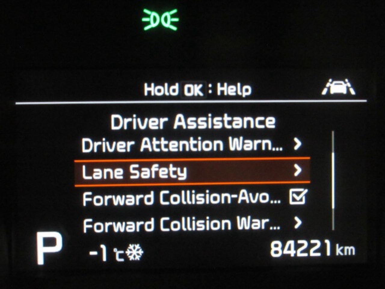 2022 Kia Sportage SX AWD, NAV, ROOF, LEATHER, APPLE/ANDROID, 84K! Photo