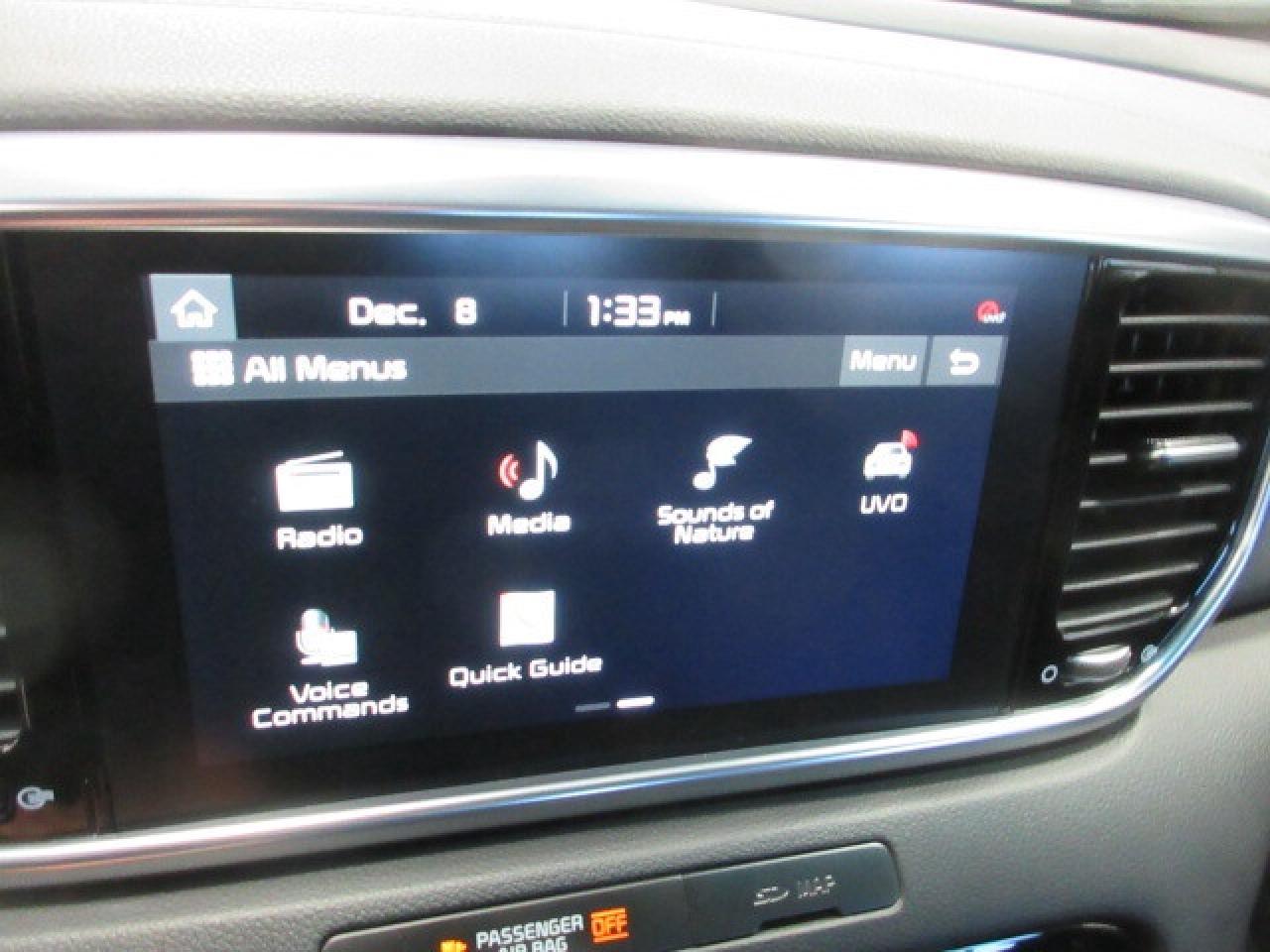 2022 Kia Sportage SX AWD, NAV, ROOF, LEATHER, APPLE/ANDROID, 84K! Photo